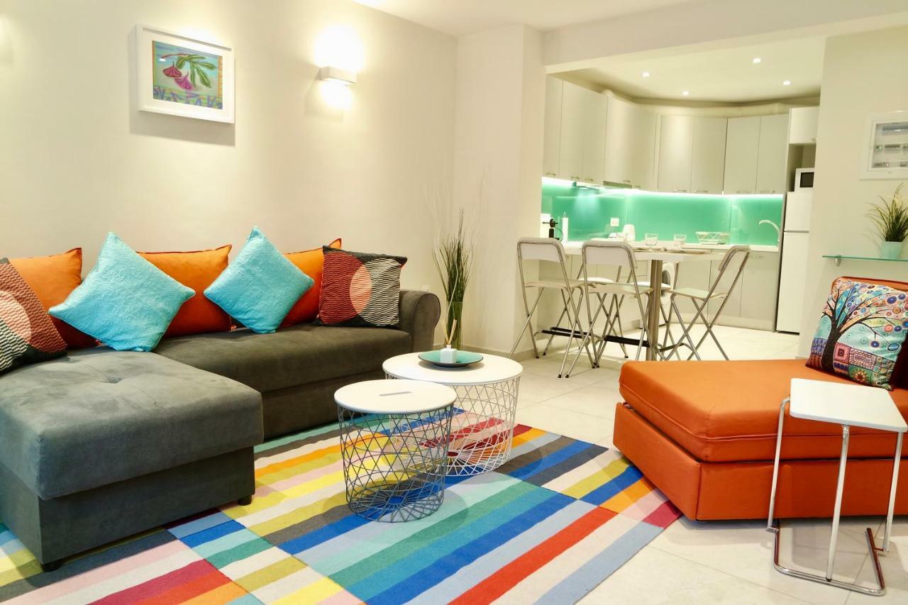 Design Apartment In The City Of アテネ エクステリア 写真